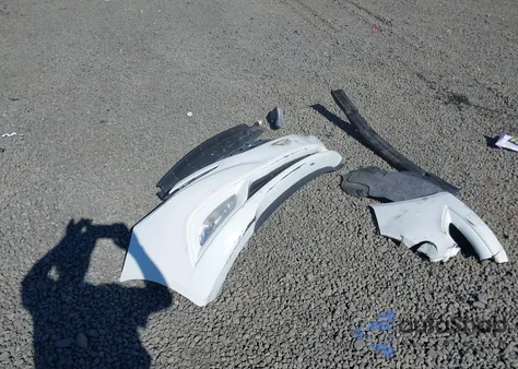 2011 Hyundai Sonata Limited из США, поврежденный, VIN 5NPEC4AC4BH273638